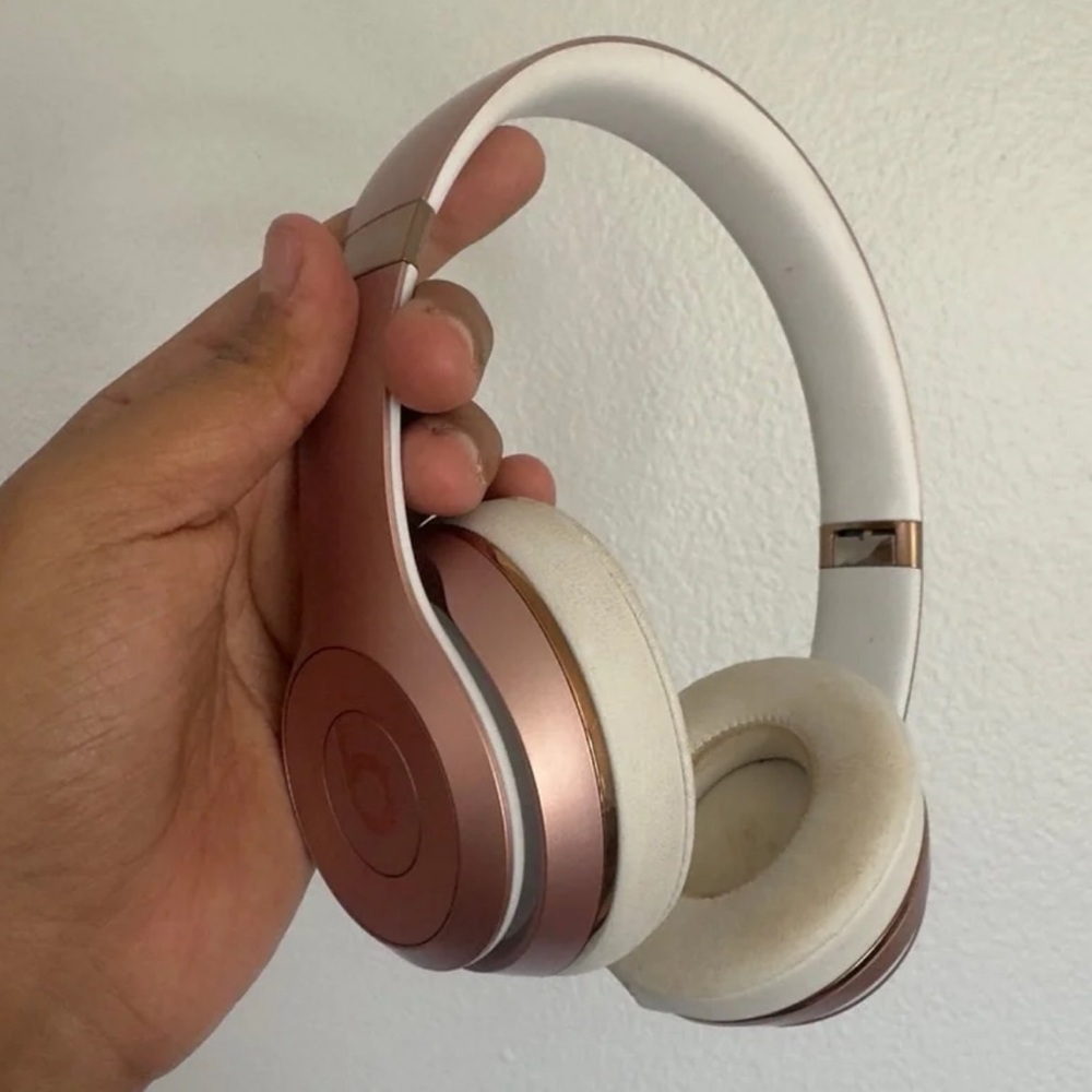 Rose Gold Beats By Dr Dre